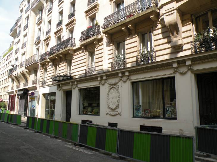 Ancien  Hôtel Jeanne d'Arc, rue Vaneau